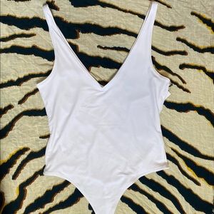 LEITH // Double V Tank